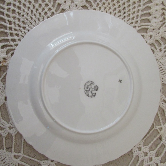 12 Piece Royal Grafton fine Bone China - Picture 4 of 12
